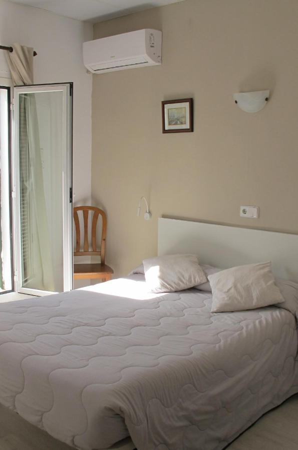 Hostal Pinar Palma de Mallorca Dış mekan fotoğraf