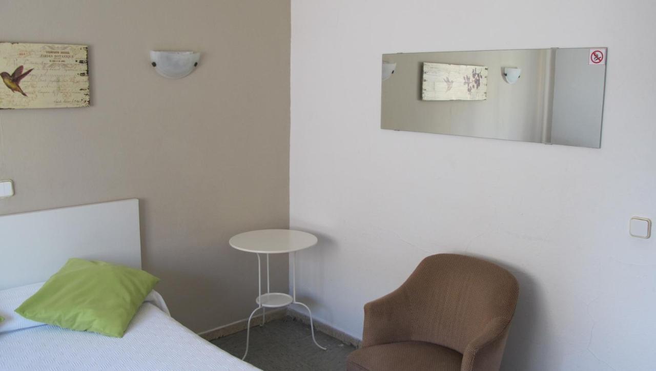 Hostal Pinar Palma de Mallorca Dış mekan fotoğraf